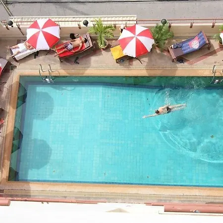Eastiny โรงแรม Pattaya