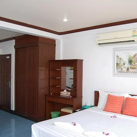 Greenvale Serviced Pattaya