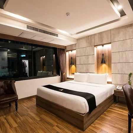 โรงแรมแอคควา โรงแรม
