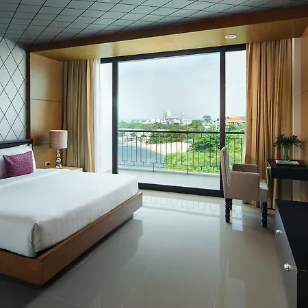 Way Hotel 5*