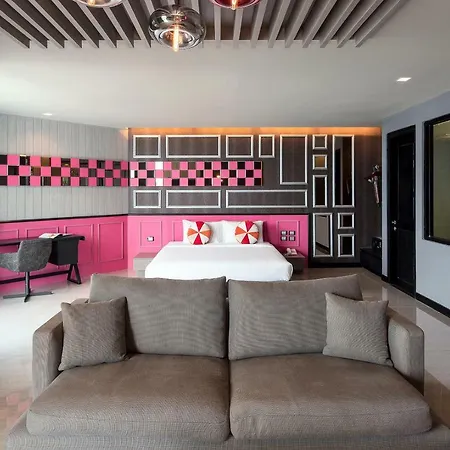 Tsix5 Phenomenal 5* Pattaya