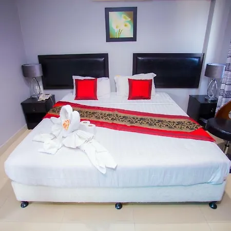 Q&D Suite Mansion 3 Hotel 3*