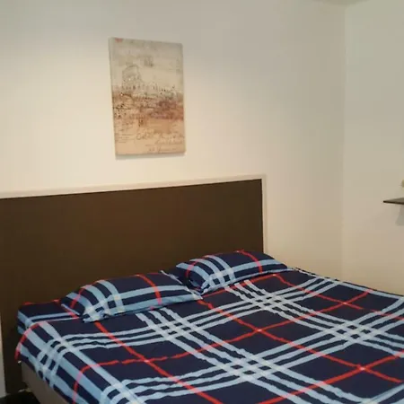 Le Private Guest house