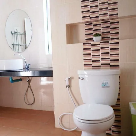 รีสอร์ท Narita Garden 3*