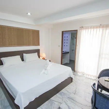 Golden Lion 3* Pattaya