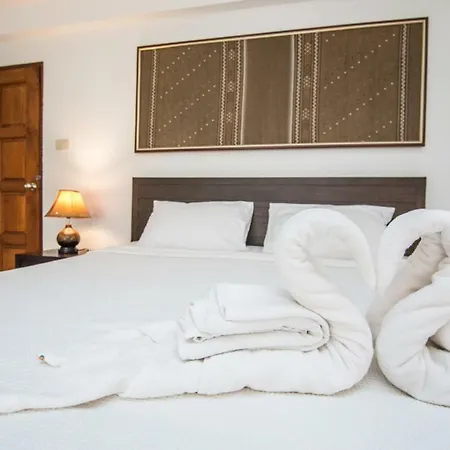 บ้านพัก Golden Lion Pattaya