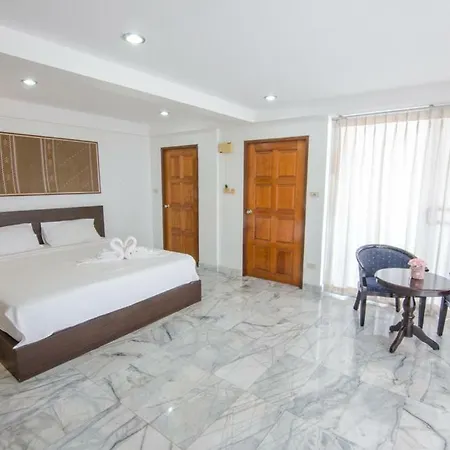 Golden Lion Pattaya