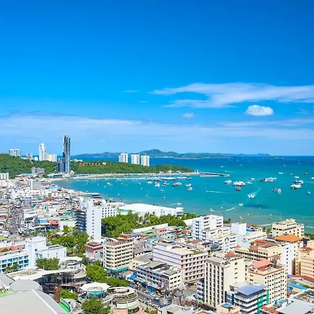 The Base By Fantasea Beach * Pattaya