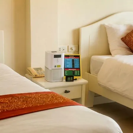 Sunsmile Hotel 3*