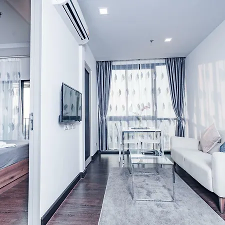อพาร์ตโฮเทล Pattaya Posh Hotel Pattaya