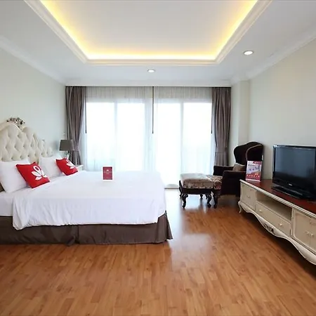 Zen Phothisan Soi 4 4*