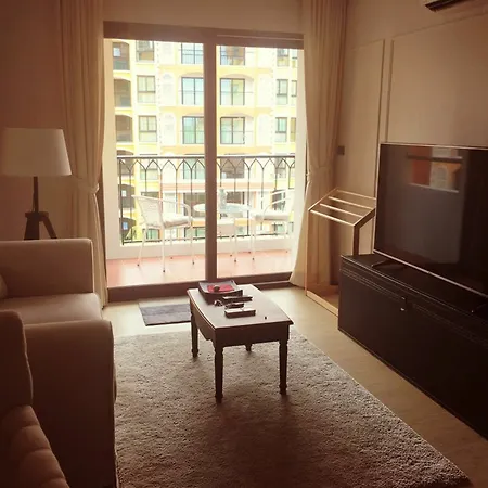 Venetian Signature 3*