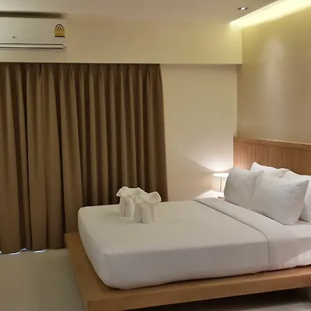 W14 โรงแรม Pattaya
