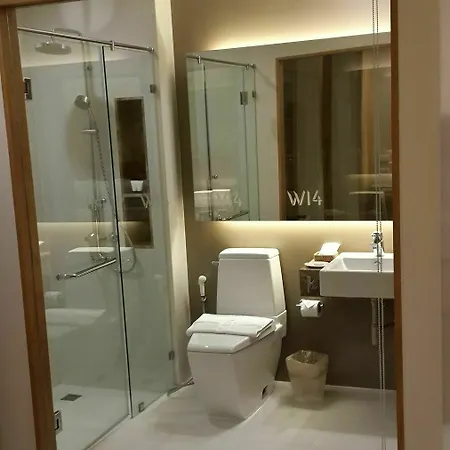 โรงแรม W14