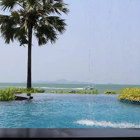 The Palm Wongamat อพาร์ทเม้น Pattaya
