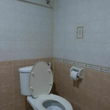 Charlie Place Hotel 3*