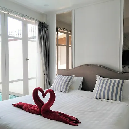 4bd Pool With Jacuzzi - Exquisite Pool A * Pattaya