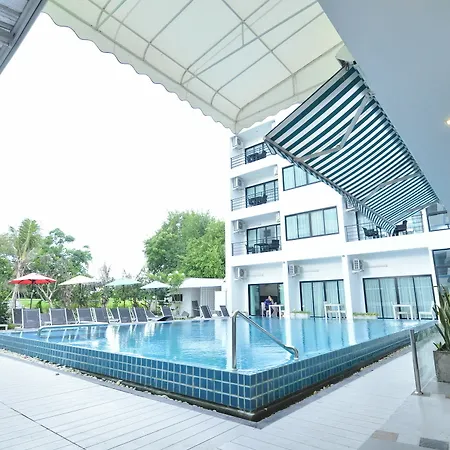 Zen Jomtien 14 Hotel 3*