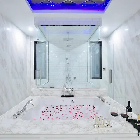 4bd Pool With Jacuzzi - Exquisite Pool A วิลล่า Pattaya