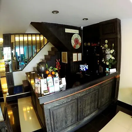 โรงแรม โสตา เรสซิเด้นซ์