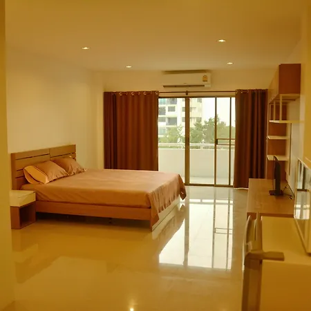 Jomtien Hill Pratamnak Apartment Pattaya