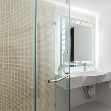 So Serenity By Favstay Apartment