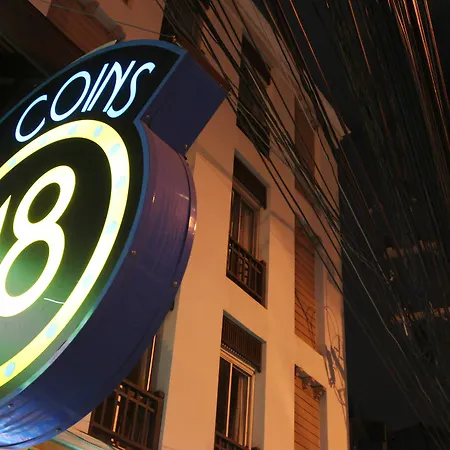 18 Coins Budget โรงแรม