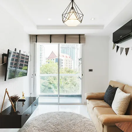 So Serenity By Favstay Apartment
