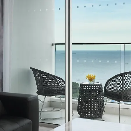 Amari Residences โรงแรม Pattaya