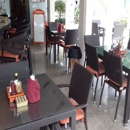 Hotel Oranje Pattaya