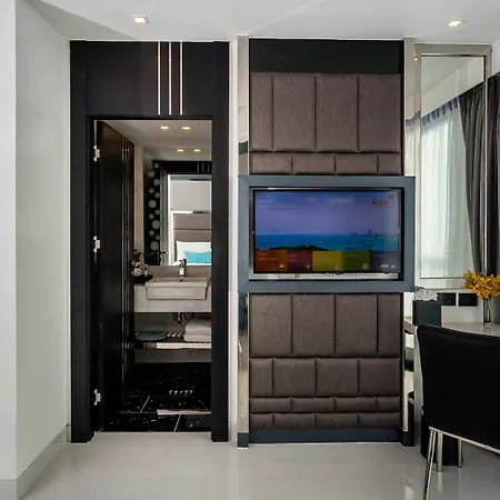 โรงแรม Amari Residences 5*