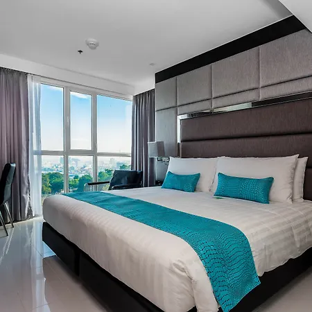Amari Residences 5*