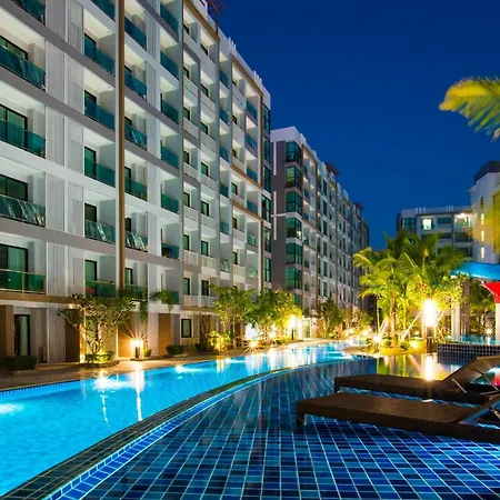 Tropical Pool View Free Electric Wifi 3* Pattaya