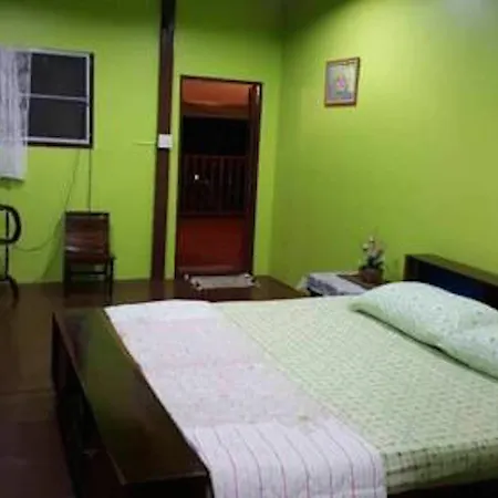 Lamour's Fisherman House Pattaya