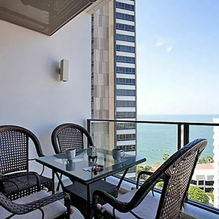 Northpoint Luxury By Grandisvillas Hotel Pattaya