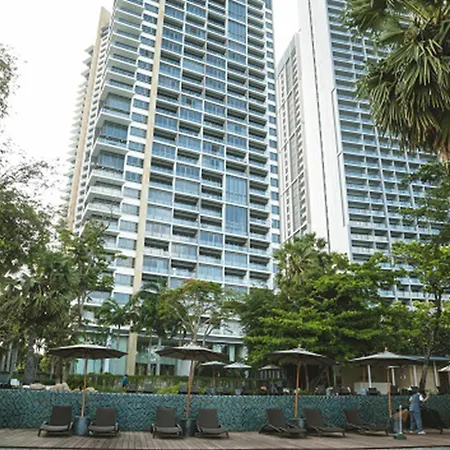 Hotel Northpoint Luxury By Grandisvillas *