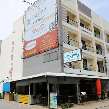Hideaway And Bar Guest house