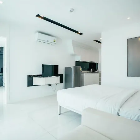 Aparthotel Ccr Managed By Aha Smartstay Pattaya