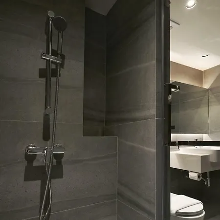 โรงแรม Has 4*