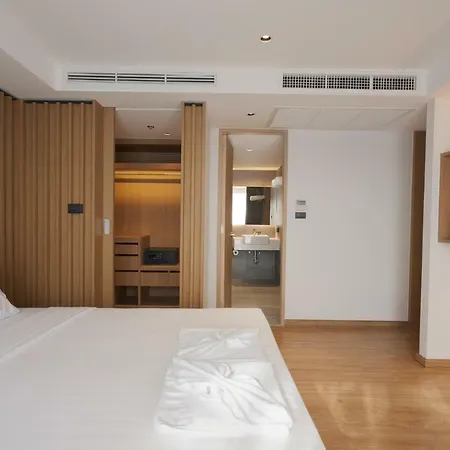 โรงแรม Has 4*