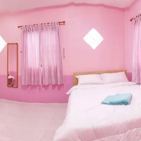 Mawin House เกาะล้าน 2*