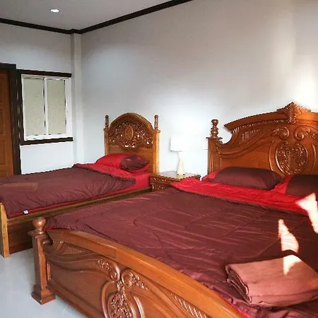 Khunsri Art Boutique โรงแรม 3*