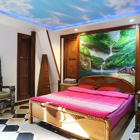 โรงแรม Khunsri Art Boutique