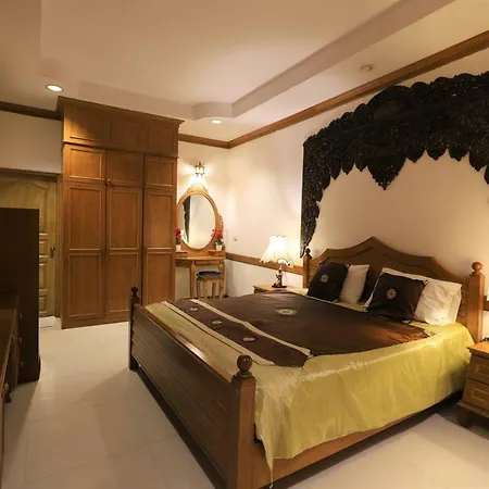 Right Spot Hotel