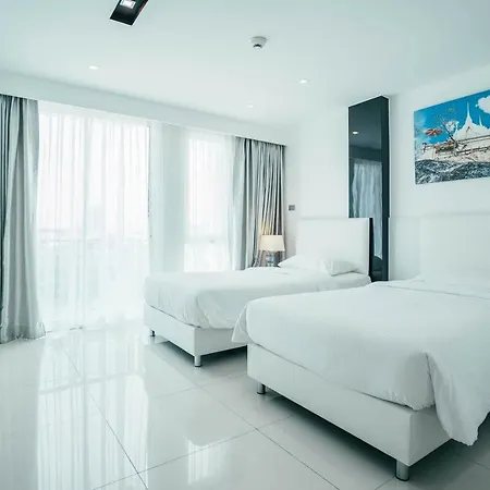 Ccr Managed By Aha Smartstay 4*