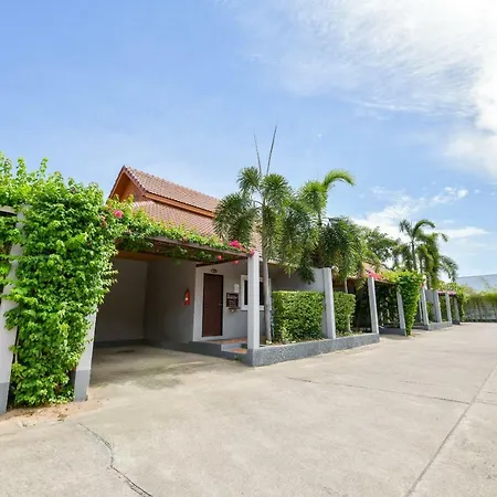 Hotel Oyo 245 Sweet Sense Jomtien Resort