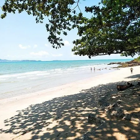 Birds And Bees 3* Pattaya