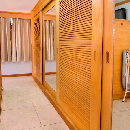 Grand Condo Lotus Pool Villa Near The Beach * Pattaya
