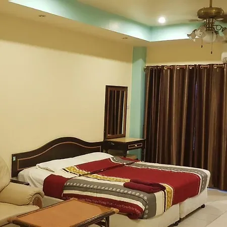 Inn Parinya's 2*