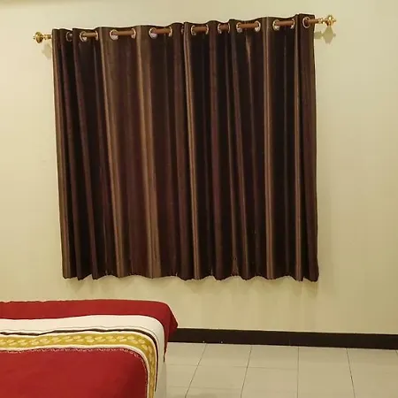 Parinya's Inn